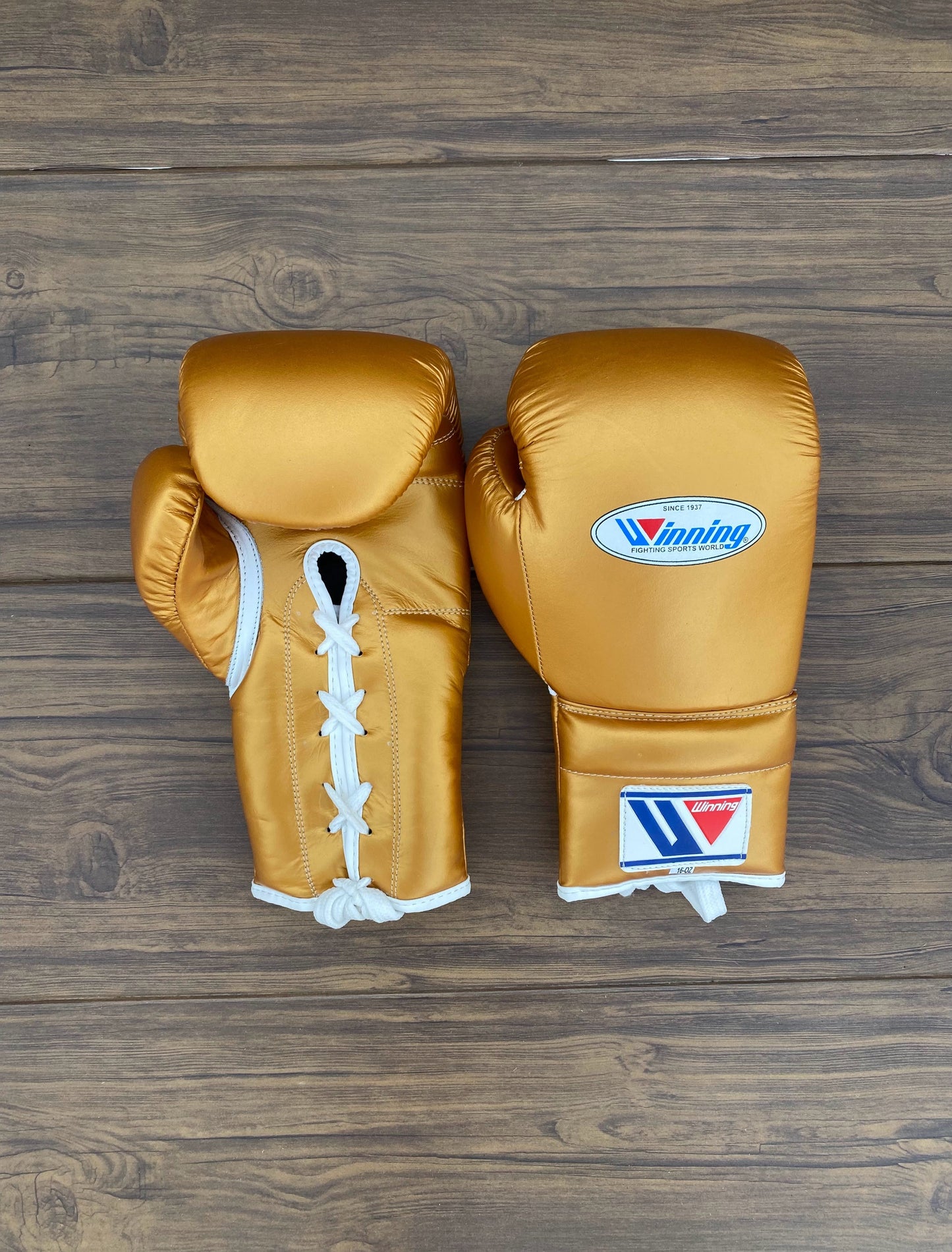 Winning Boxing Gloves Set Gold Boxing Kit