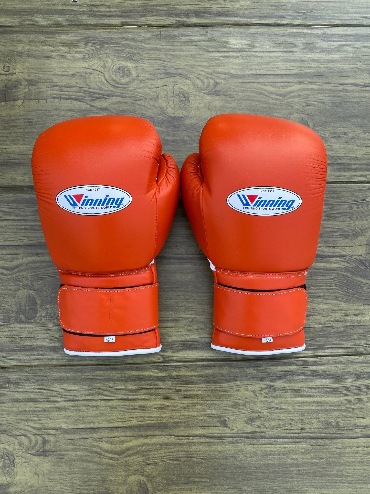 Winning Boxing Gloves Set Orange Custom Fit