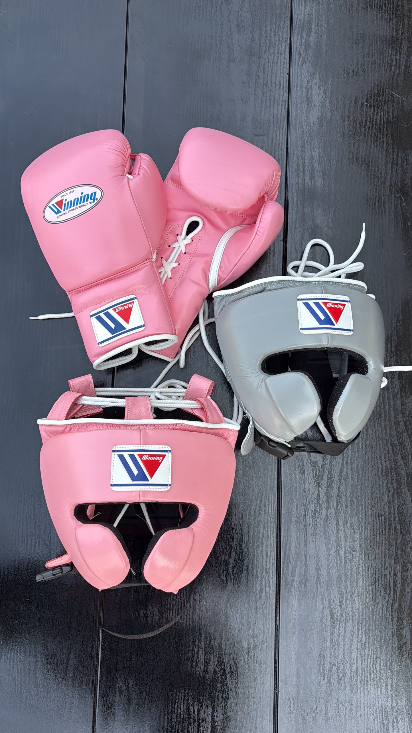 Winning Boxing Gloves Set Pink/Grey Customizable