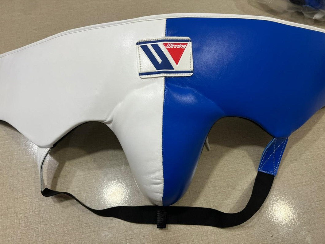 Winning Boxing Gloves Set Blue/White Complete Set