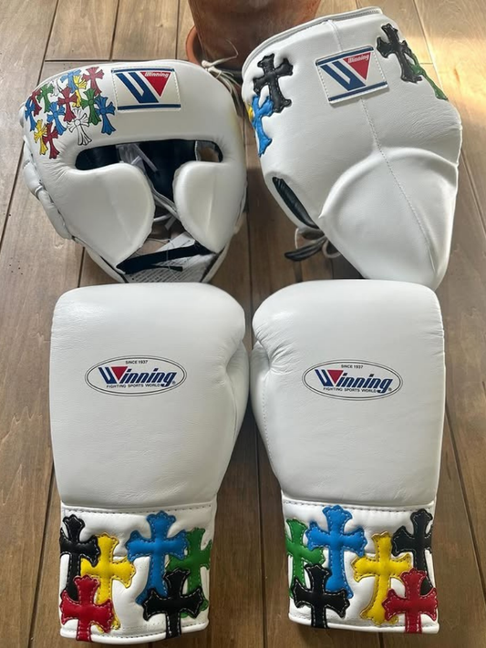 Winning Boxing Gloves Set White Protective Gear