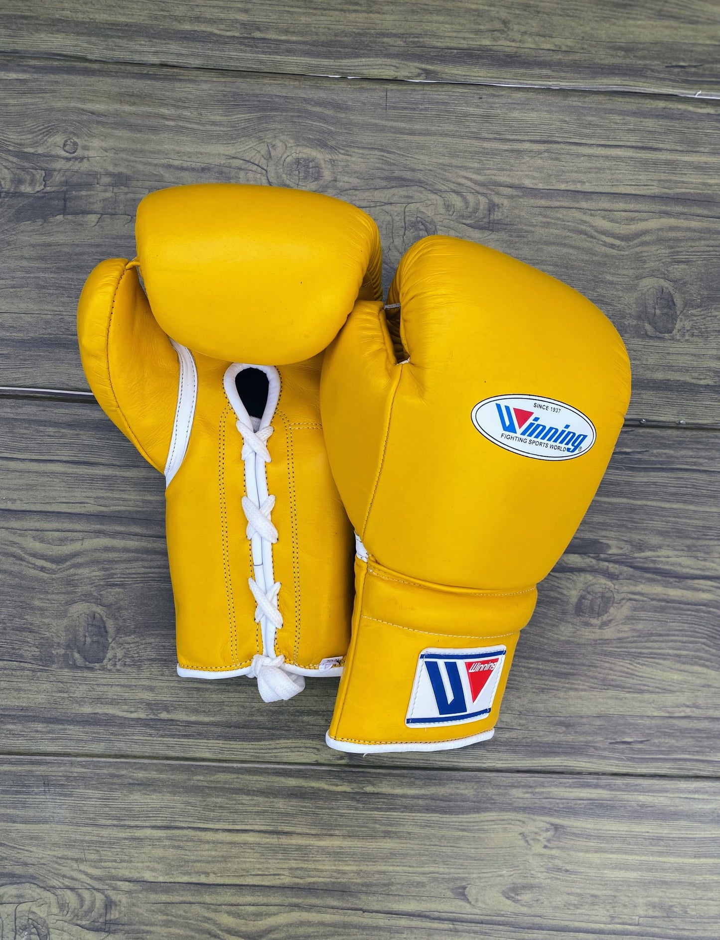 Winning Boxing Gloves Set Yellow Training Set