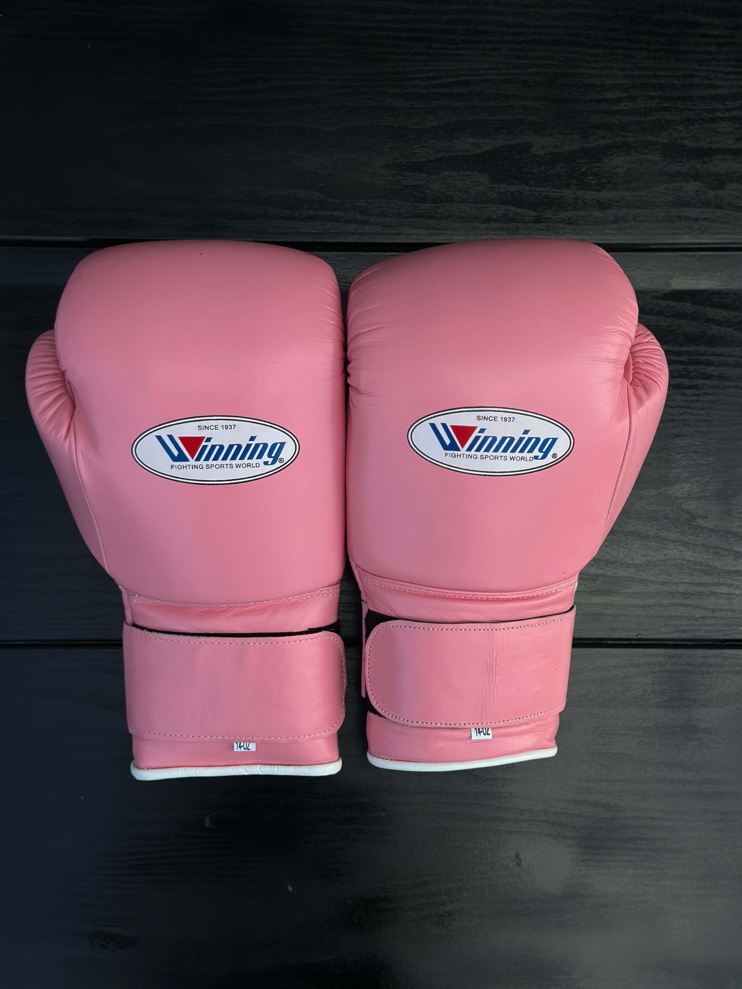 Winning Boxing Gloves Pink Velcro 16oz