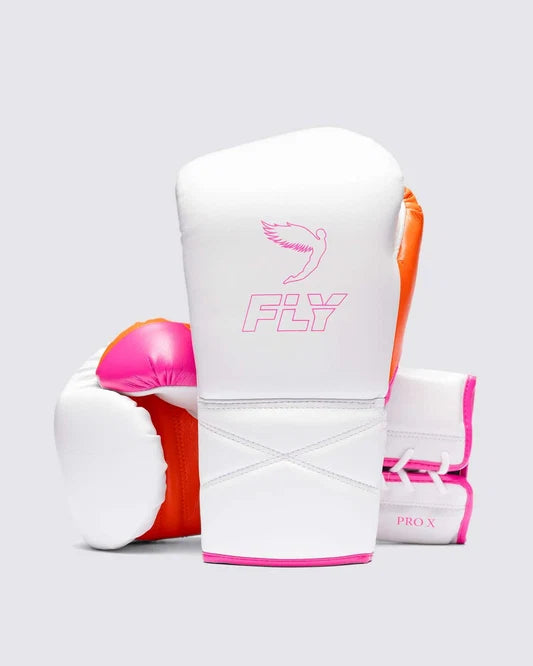 Fly boxing gloves